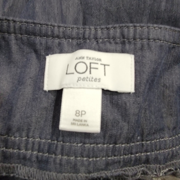 Ann Taylor Loft Blue & Gray Chambray Color block skirt with Pockets Size 8P - Picture 15 of 16